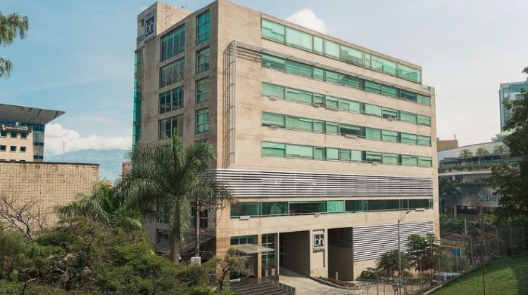 grilla de proyectos (790*500px) - Hotel BH El Poblado